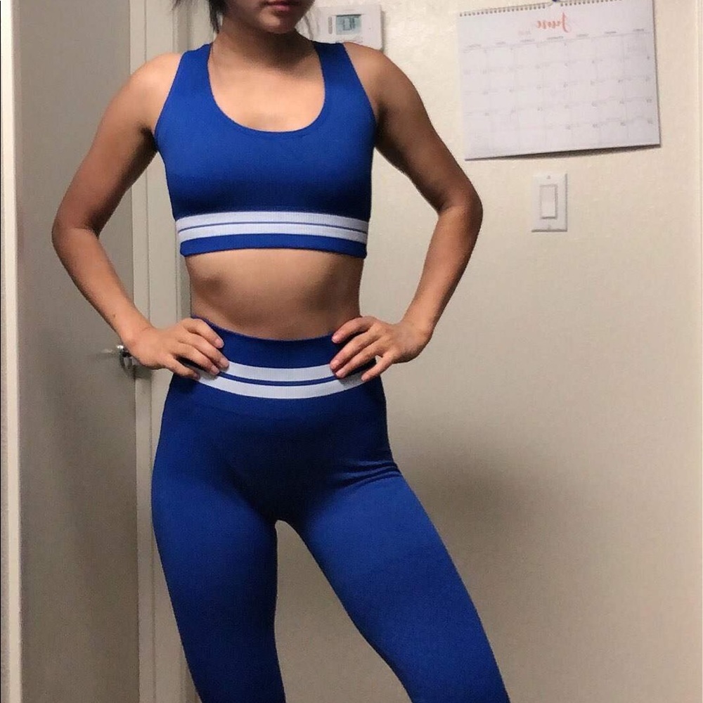 Sports bra and leggings set